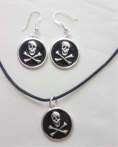 Pirate Skull & Crossbones Earrings & Necklace Set